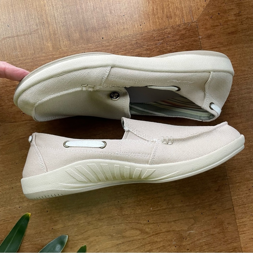 Gecko Man Women’s Canvas Loafer Comfort Shoes in Beige size 7.5 - Picture 7 of 14